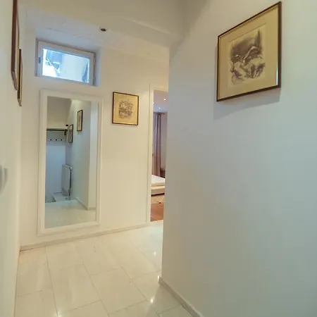 Sweet Apartment
