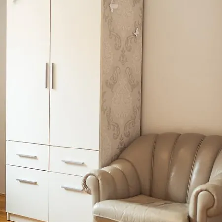 Apartment Sweet